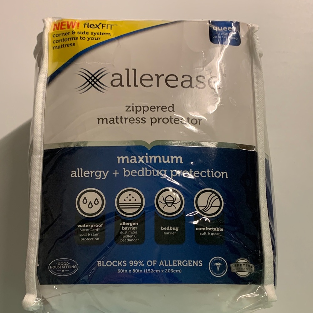AllerEase Maximum Protection Zippered Mattress Protector - White